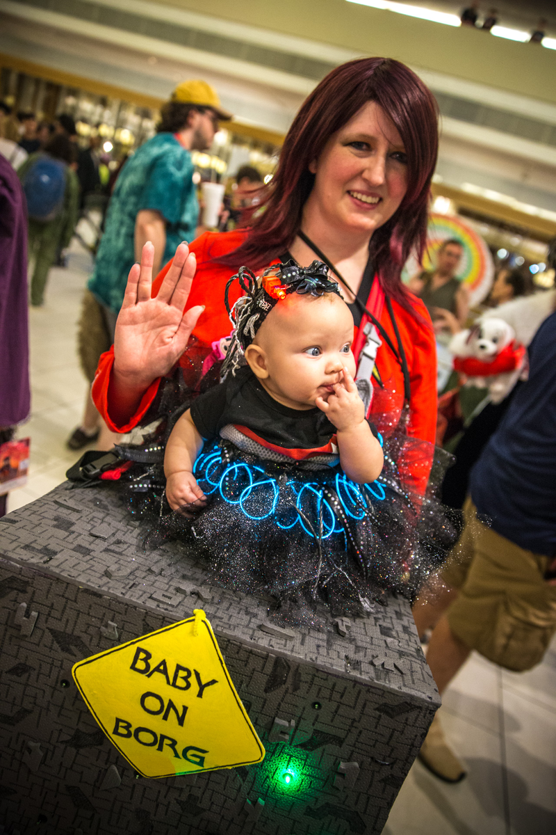 Illustration for article titled The Most Excellent Ways To Cosplay With Your Baby